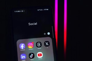 Social media ban for people under 16 in England