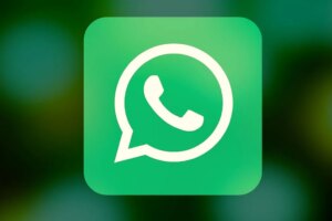 WhatsApp starts testing Liquid Glass design on iPad