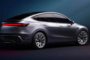 Tesla exceeded the $100 billion threshold, but there was a decrease in profitability