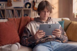 TCL Tab A1 NXTPAPER has arrived, Tbot ​​turns children’s watch into robot